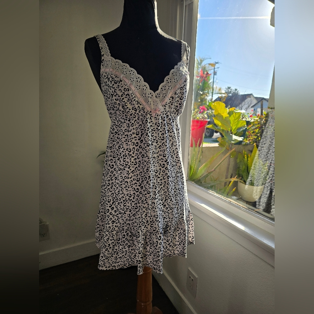 90’s Victoria’s Secret leopard babydoll dress. Vintage Y2k